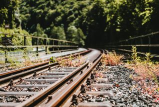 Covid-19 įtaka krovinių vežimo geležinkelių transportu apimtims Lietuvoje buvo minimali