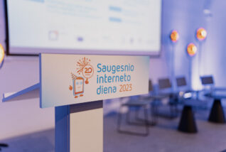 Tamsioji interneto pusė: priklausomybė nuo ekranų, patyčios ir sukčiavimai
