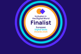 RRT projektas „Nė vienas nėra pamirštas“ – tarp Europos skaitmeninių įgūdžių apdovanojimų finalistų