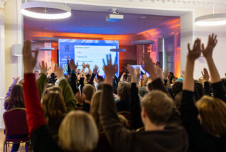 Ekspertai: kritinis mąstymas ateityje bus svarbesnis už gebėjimą valdyti technologijas